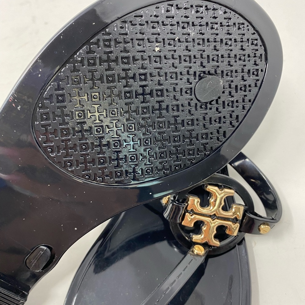 Tory Burch black/ gold sandals - Picture 4 of 5